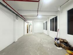 Tessensohn Road (D8), Shop House #582817611